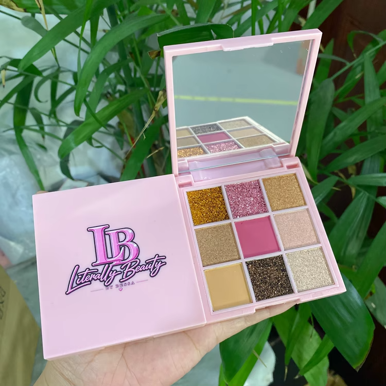 Pretty in Power Eyeshadow Palette